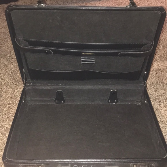 BONDSTREET- brief case - Picture 2 of 3